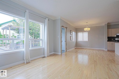 1712 Tomlinson Common, Edmonton, AB 