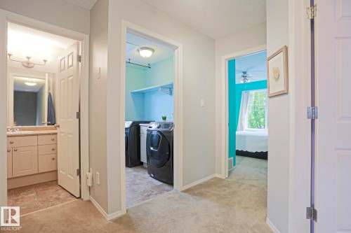 1712 Tomlinson Common, Edmonton, AB 