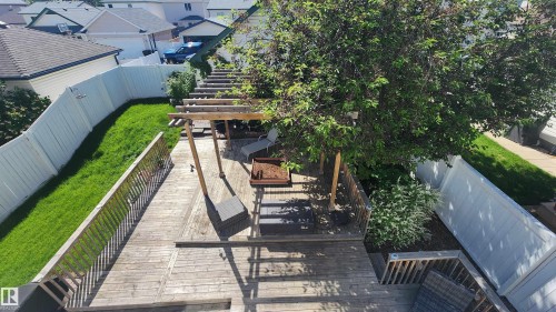 1712 Tomlinson Common, Edmonton, AB 