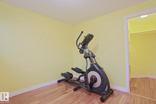 1712 Tomlinson Common, Edmonton, AB 