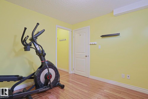 1712 Tomlinson Common, Edmonton, AB 