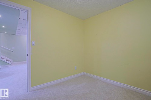 1712 Tomlinson Common, Edmonton, AB 