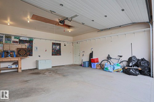 1712 Tomlinson Common, Edmonton, AB 