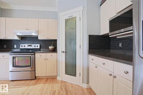 1712 Tomlinson Common, Edmonton, AB 