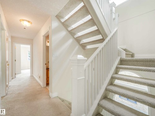 9508 100A Street, Edmonton, AB 