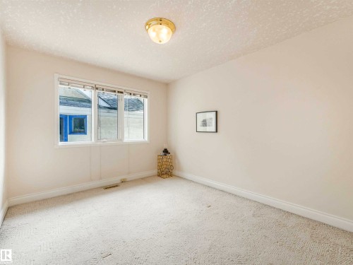 9508 100A Street, Edmonton, AB 