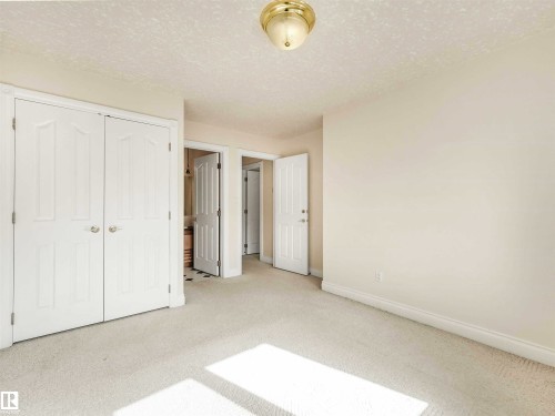 9508 100A Street, Edmonton, AB 