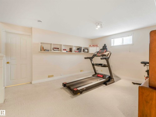 9508 100A Street, Edmonton, AB 