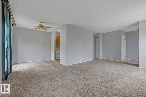 5514 93A Avenue, Edmonton, AB 