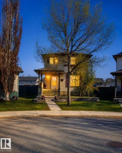 5428 202 Street, Edmonton, AB 