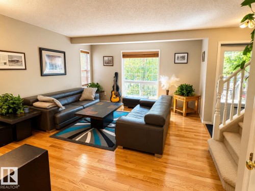 5428 202 Street, Edmonton, AB 