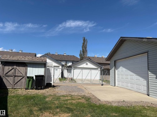 5428 202 Street, Edmonton, AB 