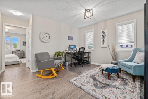 1 James Crescent, St. Albert, AB 