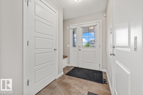 1 James Crescent, St. Albert, AB 