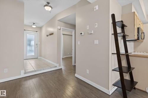 109 9828 112 Street, Edmonton, AB 