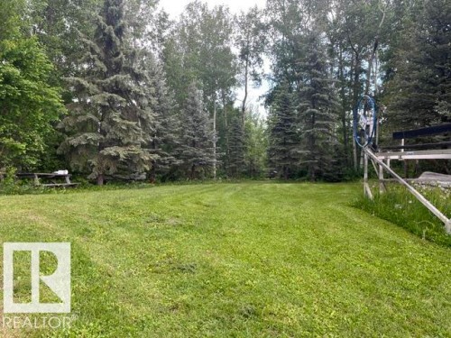 B13 Johnsonia Beach, Rural Leduc County, AB 