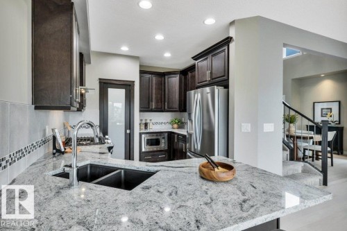 18 1030 Connelly Way, Edmonton, AB 