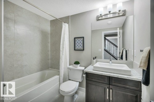 18 1030 Connelly Way, Edmonton, AB 