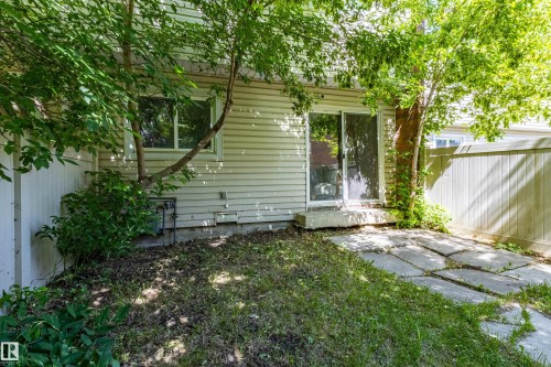 Back house - 176 Centennial Court, Edmonton, AB 