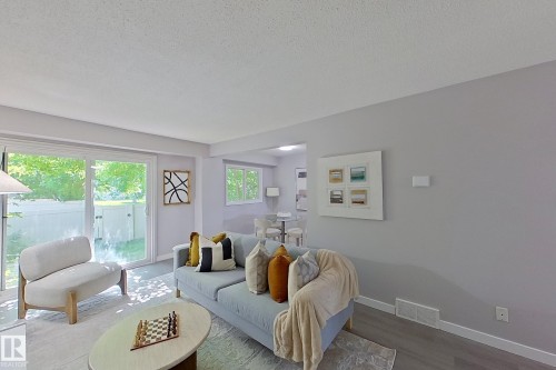 Living room - 176 Centennial Court, Edmonton, AB 