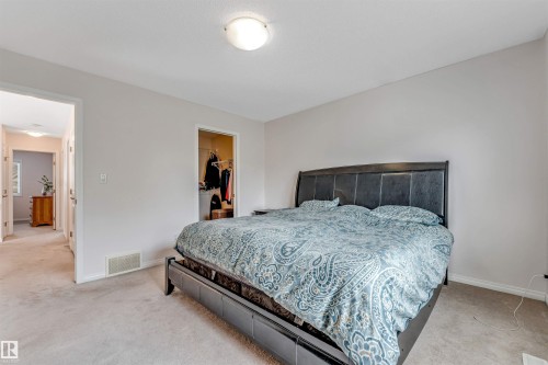1135 74 Street, Edmonton, AB 