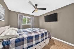 Bedroom - 