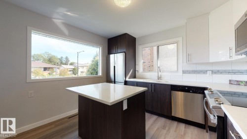 Kitchen - 11744 135 Street, Edmonton, AB - Indoor Photo Showing Kitchen With Stainless Steel Kitchen