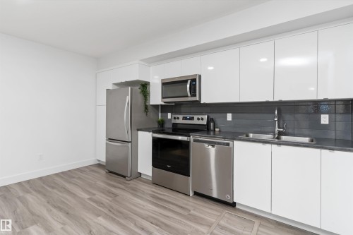 16624 32 Avenue, Edmonton, AB 