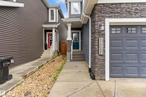 16624 32 Avenue, Edmonton, AB 