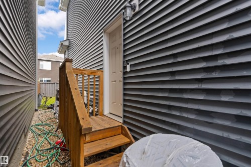 16624 32 Avenue, Edmonton, AB 