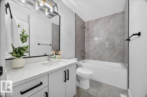 Bathroom - 424 Black Stone Link, Leduc, AB 