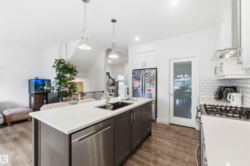 Kitchen - 9323 223 Street, Edmonton, AB 