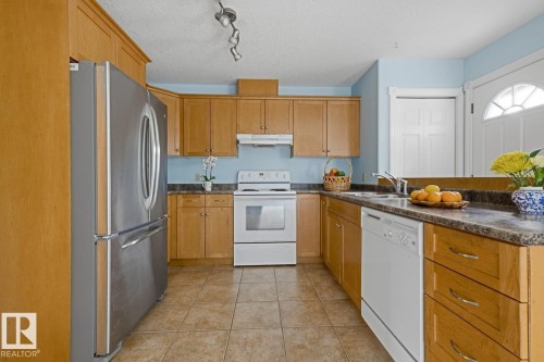 10728 71 Avenue, Edmonton, AB 