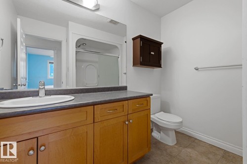 10728 71 Avenue, Edmonton, AB 