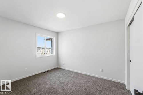 22522 83A Avenue, Edmonton, AB 