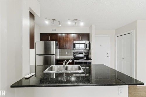 403 270 Mcconachie Drive, Edmonton, AB 