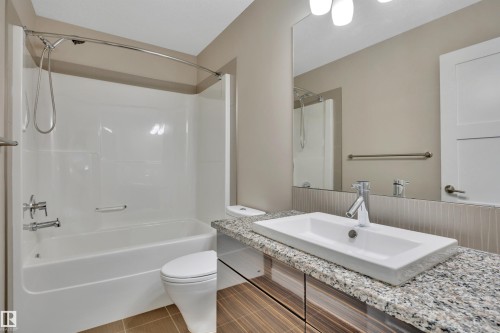 10951 81 Avenue, Edmonton, AB 