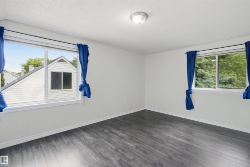 6420 105 Street, Edmonton, AB 