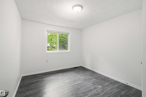 6420 105 Street, Edmonton, AB 