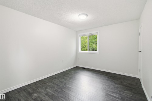 6420 105 Street, Edmonton, AB 