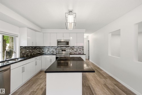 6420 105 Street, Edmonton, AB 