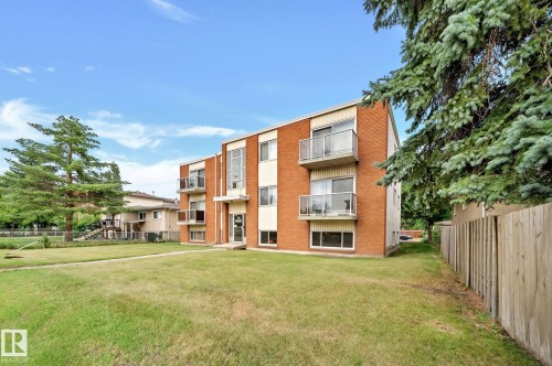 104 12409 82 Street, Edmonton, AB 
