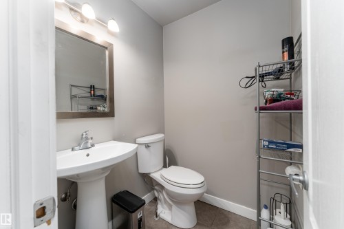 2 4707 126 Avenue, Edmonton, AB 