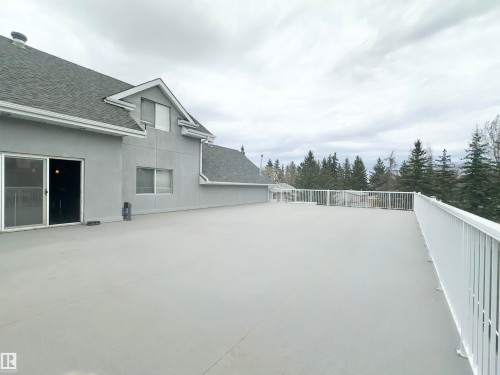 18633 122 Avenue, Edmonton, AB 