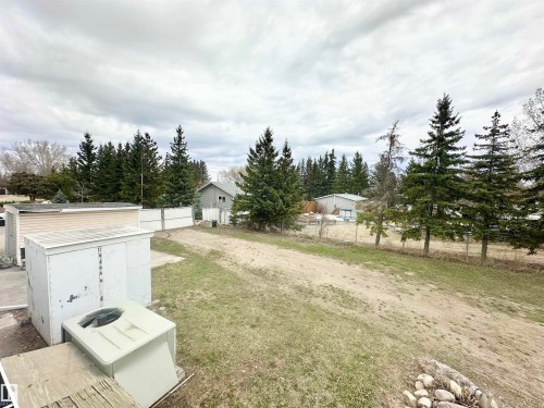 18633 122 Avenue, Edmonton, AB 
