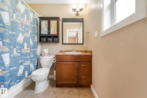 #31 56110 Rge Road 13, Rural Lac Ste. Anne County, AB - Indoor Photo Showing Bathroom