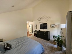 Bedroom - 