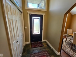Entrance foyer - 