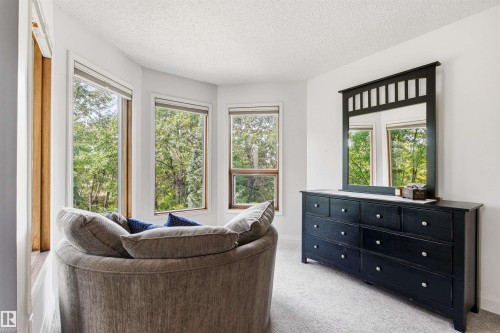 Sitting room - 624 Butchart Wynd, Edmonton, AB 