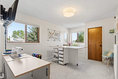 624 Butchart Wynd, Edmonton, AB 